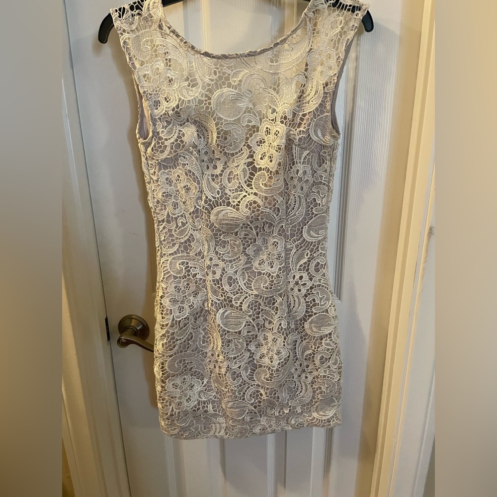 Bebe lace dress